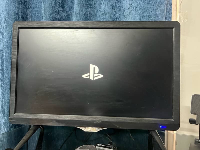 21 inch LCD for sale 0