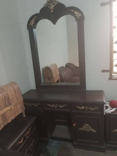 bed with dressing and two side tables urgent sale 5