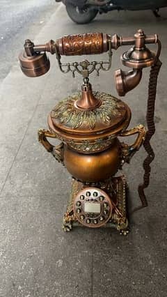 Vintage Button dial  telephone