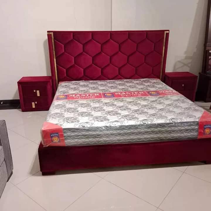 bed / bed set / double bed / king size bed / poshish bed / furniture 0