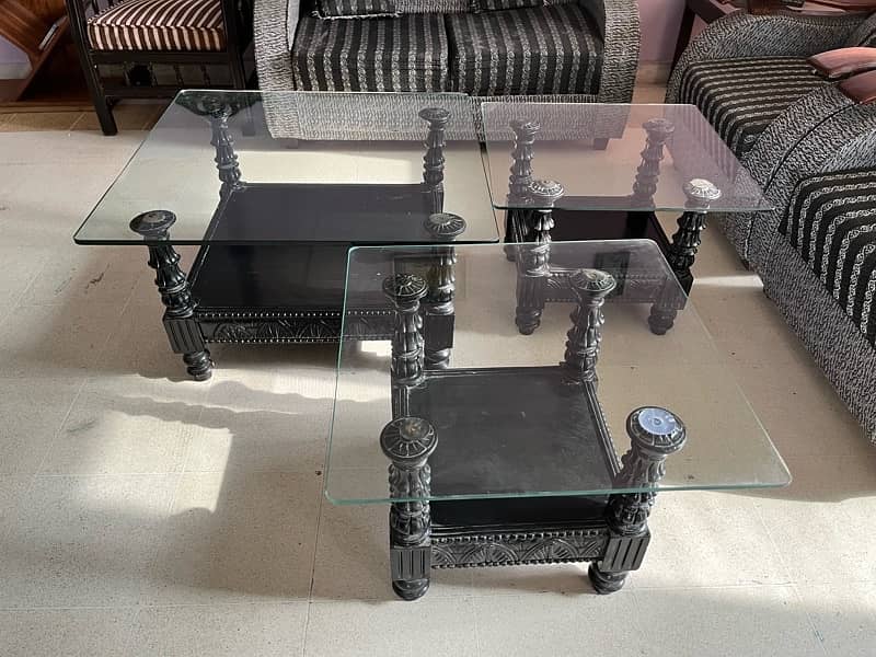 1 Glass center table and 2 side table 1