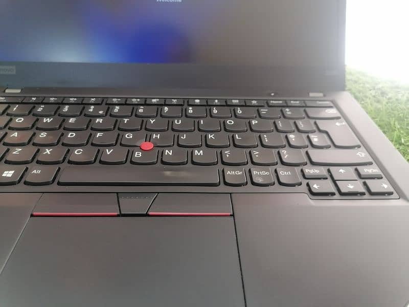 Lenovo X390 i5 8th gen 12