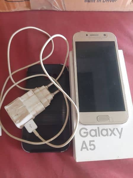 Samsung A5-2017 with Box & Charger 6