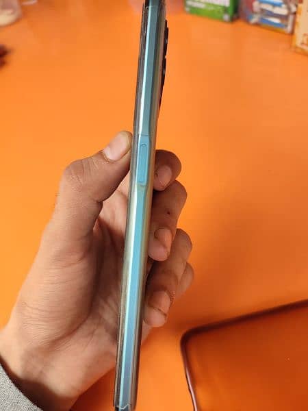 RealMe Narzo 50 4/64 GB 5