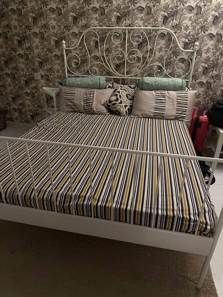 IKea quern size spring mattress for sale 0