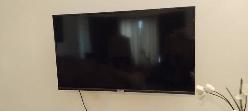 TCL 40 inch led smart 0