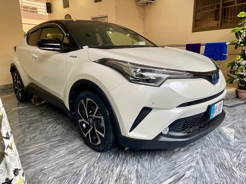 Toyota C-HR 2017 2