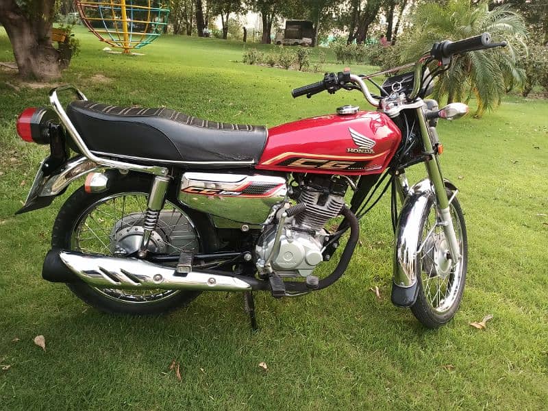 Honda 125 model 2022 0:3:1:2:0:4:9:6:4:6:9 3