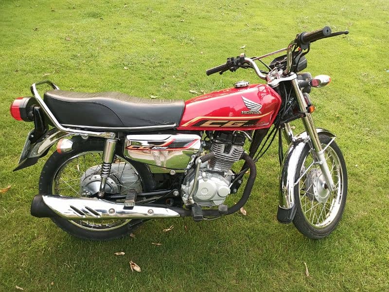 Honda 125 model 2022 0:3:1:2:0:4:9:6:4:6:9 4