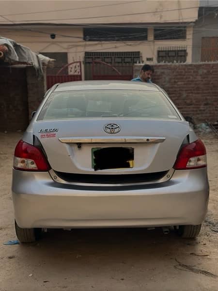 Toyota Belta 2010 2