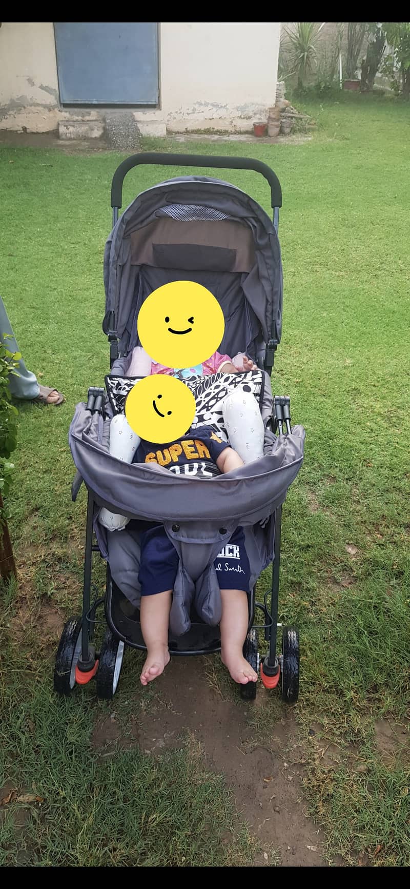 Twin stroller 1