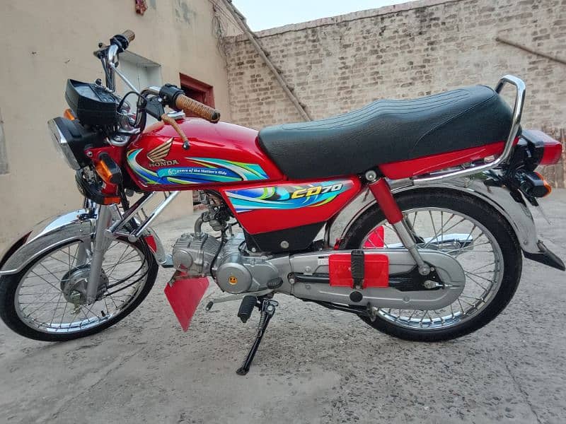 Honda CD 70 Bike Good Condition 1