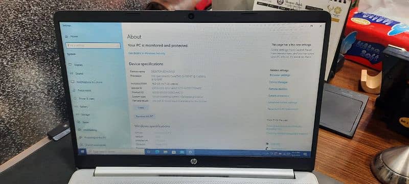 HP Laptop 15 CORE i5 11generation iris graphics 5
