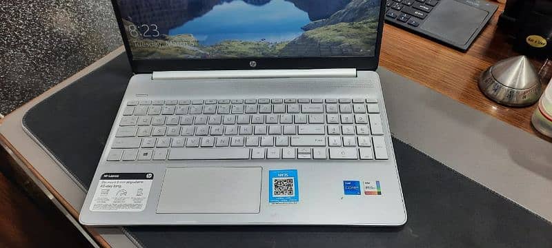 HP Laptop 15 CORE i5 11generation iris graphics 6