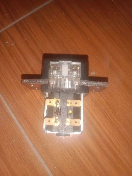 60V DC Automatic Switch 1