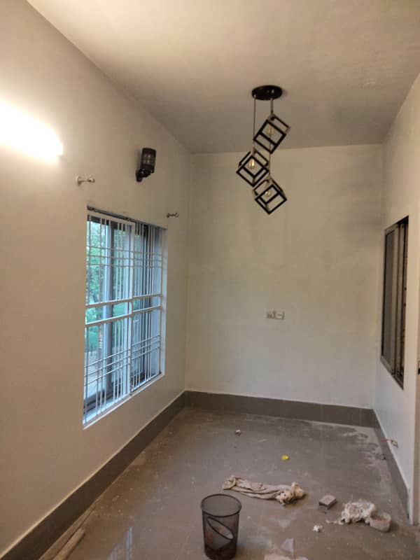 MIAN ESTATE OFFERS 5 MARLA 2 STOREY TILE FLOORING INDEPENDENT HOUSE FOR RENT FOR FAMILY 9