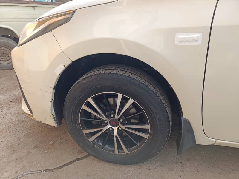 Toyota Corolla full original 2016 full automatic 3