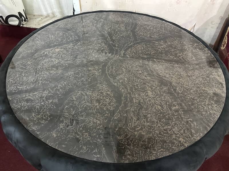 luxury velvet round center table 2