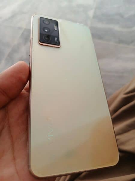 vivo v23e (8gb+4gb RAM/128gb ROM)
Box available 
Excellent condition 4