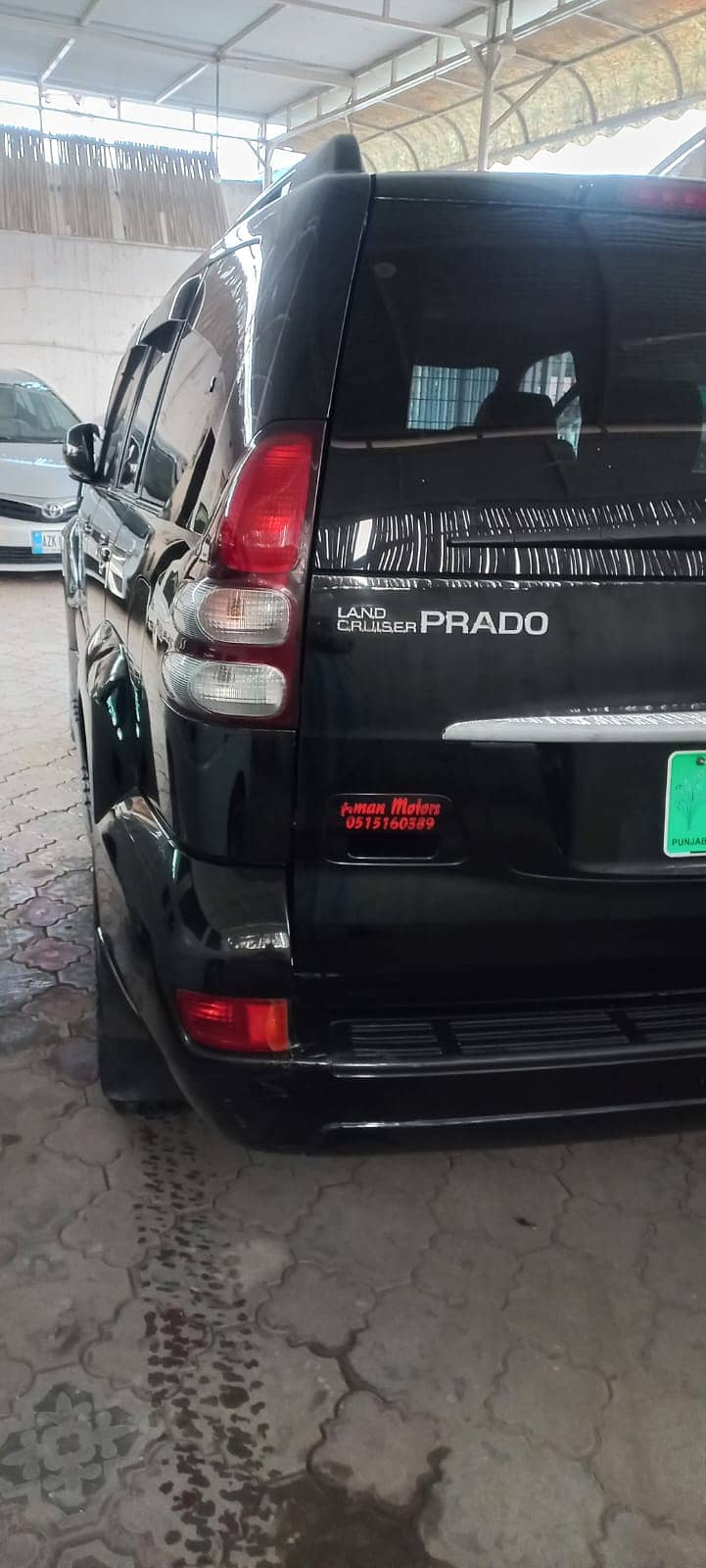 Prado 2008 registred 2013 black 2700 seven seater  ful petrol Lahoreit 1