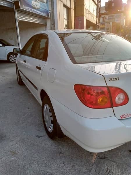 Toyota Corolla 2.0 D 2004 13