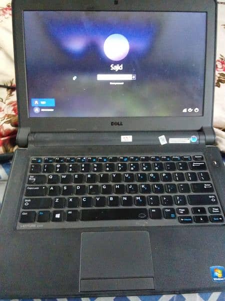 Dell laptop 0