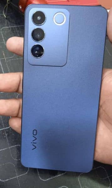 vivo v27e 8+8 or 256gb 0