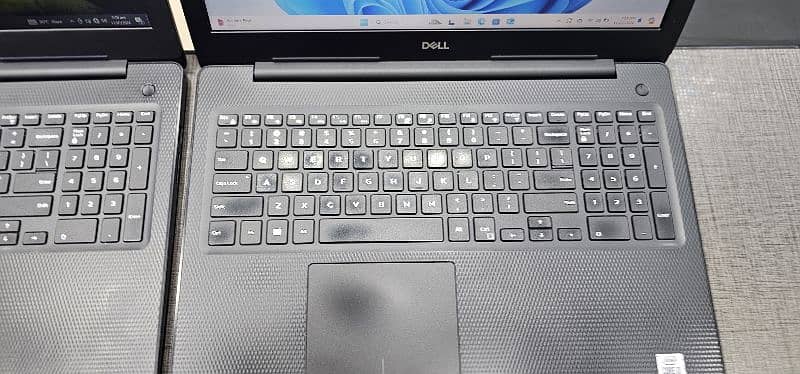 Dell inspiron 3593 Core i3 10th Generation 11