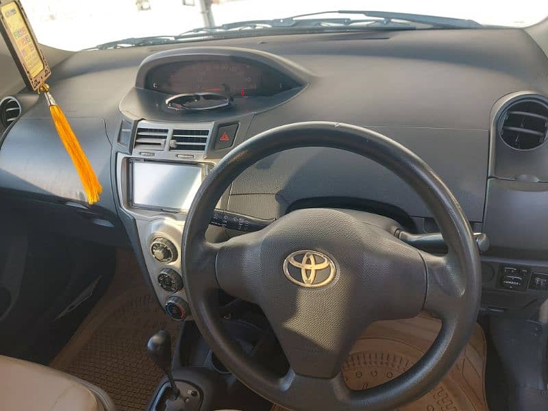 Toyota Vitz 2006/2010 12