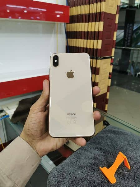 I phone XS Max 512gb PTA APPROVED PHYSICAL DUAL SIM. 122000 PKR 3