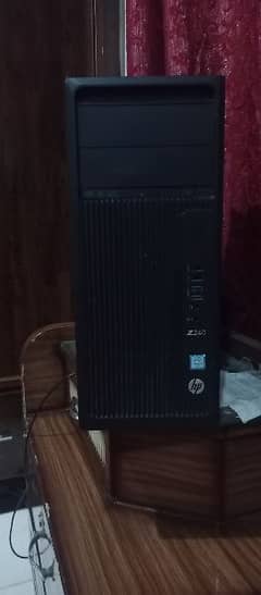 HP Z240  i5 6th generation 8GB RAM 128 SSD 500hard number 03254528130