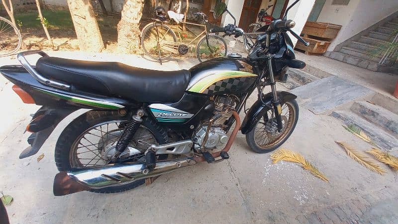 HONDA DELUXE 125 FOR SALE 4