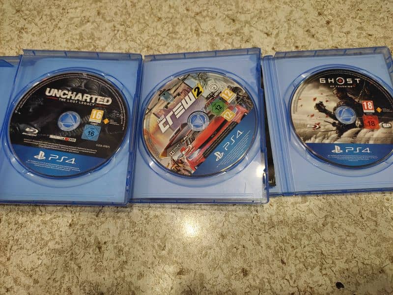 PS4 Games DVDS 0