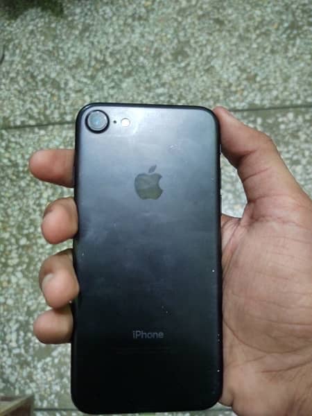 Iphone 7  Non PTA   32 gb All Okay 4