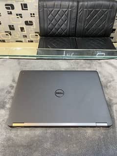 Dell Laptop latitude E7270