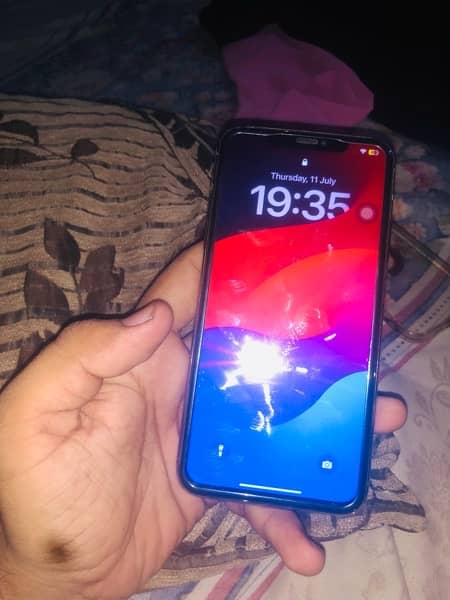 iPhone 11pm max non pta JV 64 gb 3