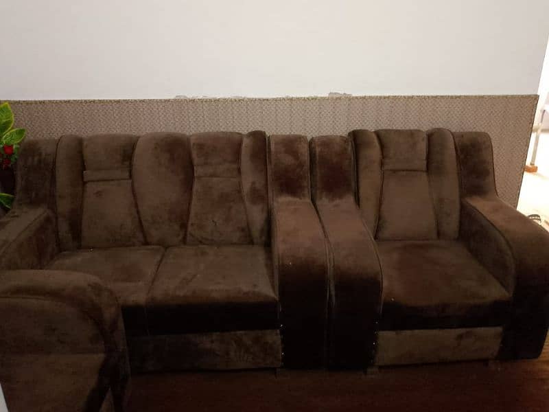 6 Seater new sofa 10 saal warranty Foam or 5 saal lkri ki 1