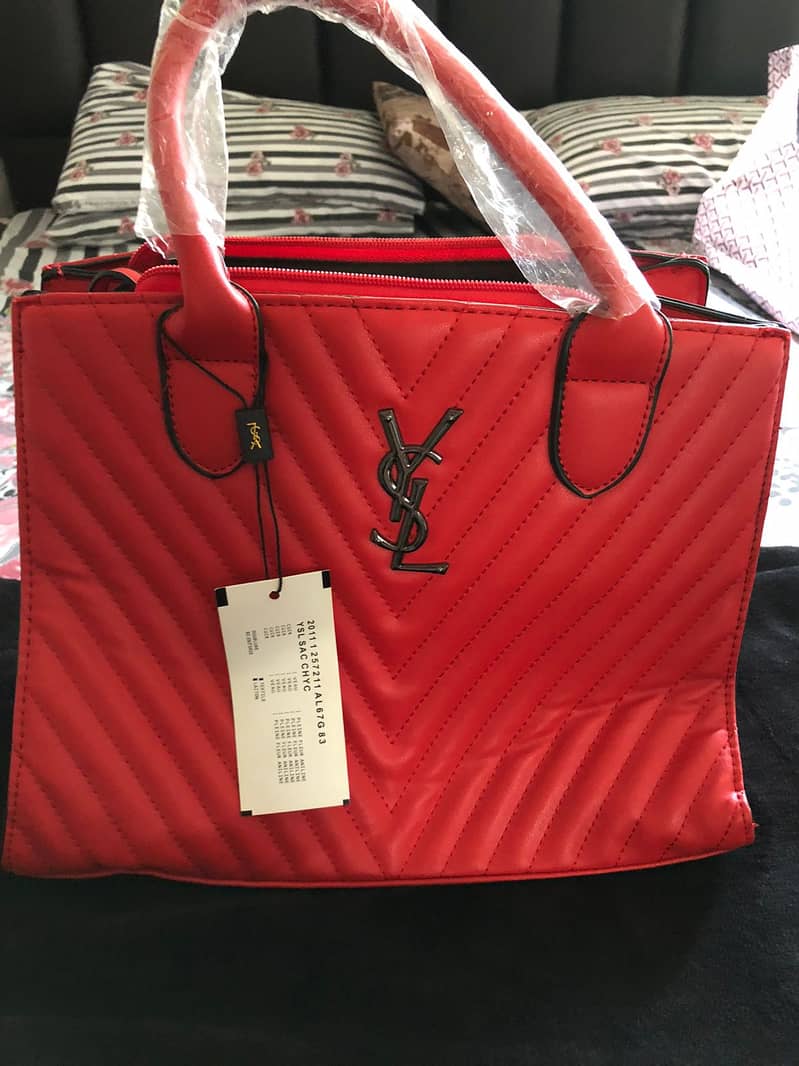 Brand:YSL   Stuff:LEATHER 2