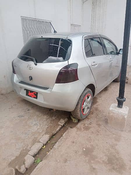 Toyota Vitz 2006 3