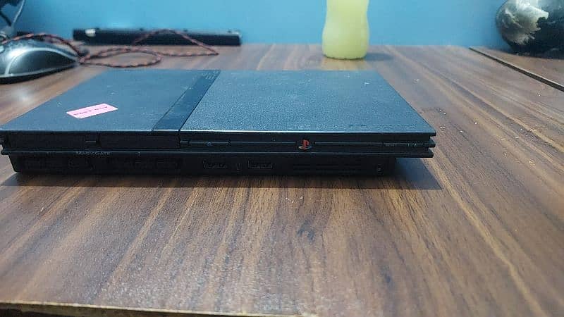 Playstation 2 ultra slim (negotiable price) 1