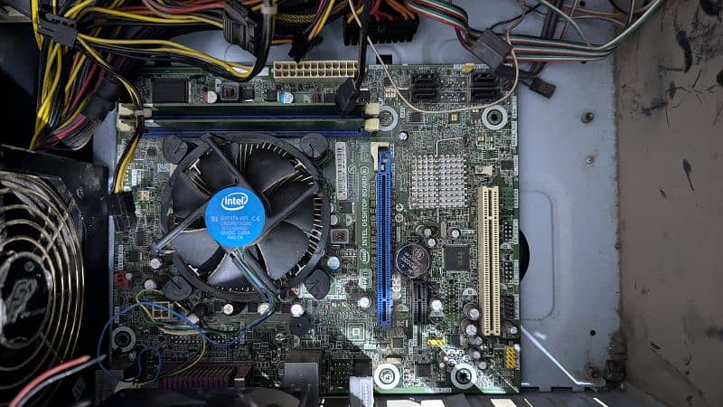 Intel i5 3470s, Faulty H61 Mobo, Stock Cooler & Case 3