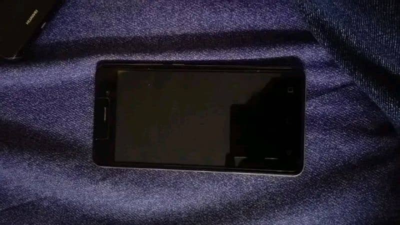 qmobile i6 Metal hd panel kharab hai 4