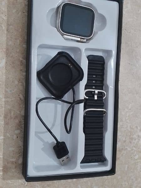 Smart watch ultra gold only for I phone Edition/winmax/good condition 7