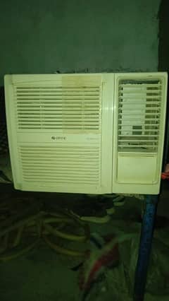 GREE window air conditioner