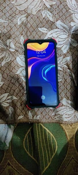 Vivo v20se 8/128 3