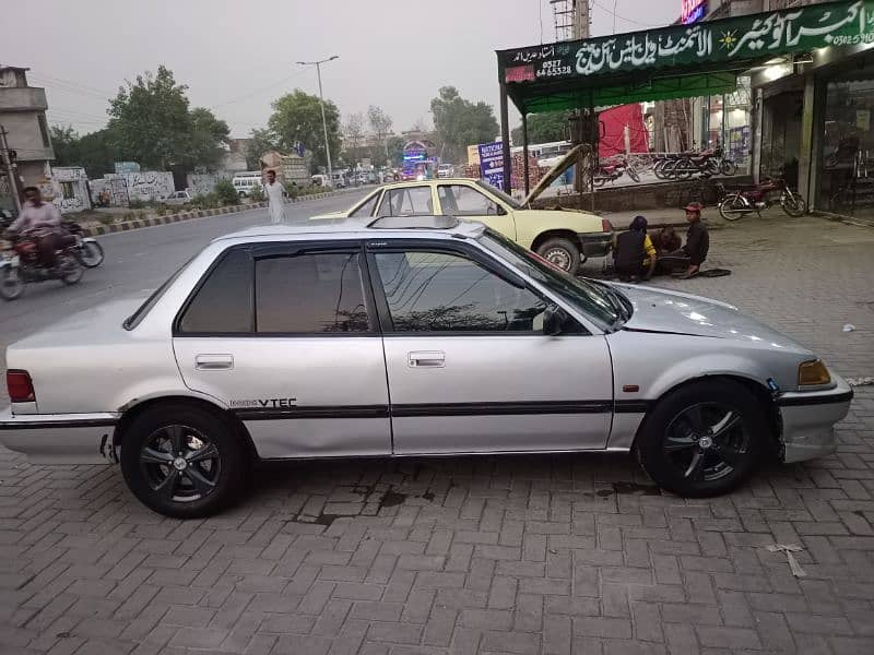 Honda Civic EXi 1992 pahly check kry . final price hai 8