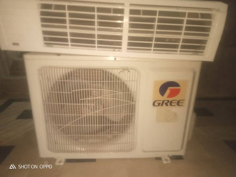 gree 1 ton non inverter 0