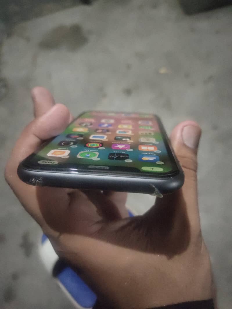 iphone 11 JV 5