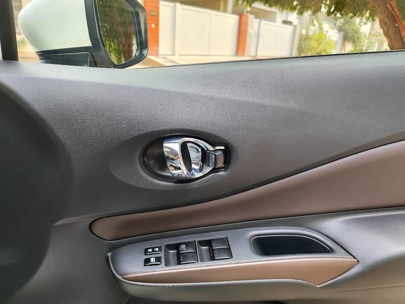 Nissan Note E Power 2019/2022 9