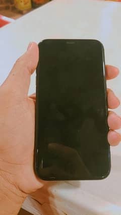 iPhone XR 10/10 condition 64 storage 82% battery factory unlock